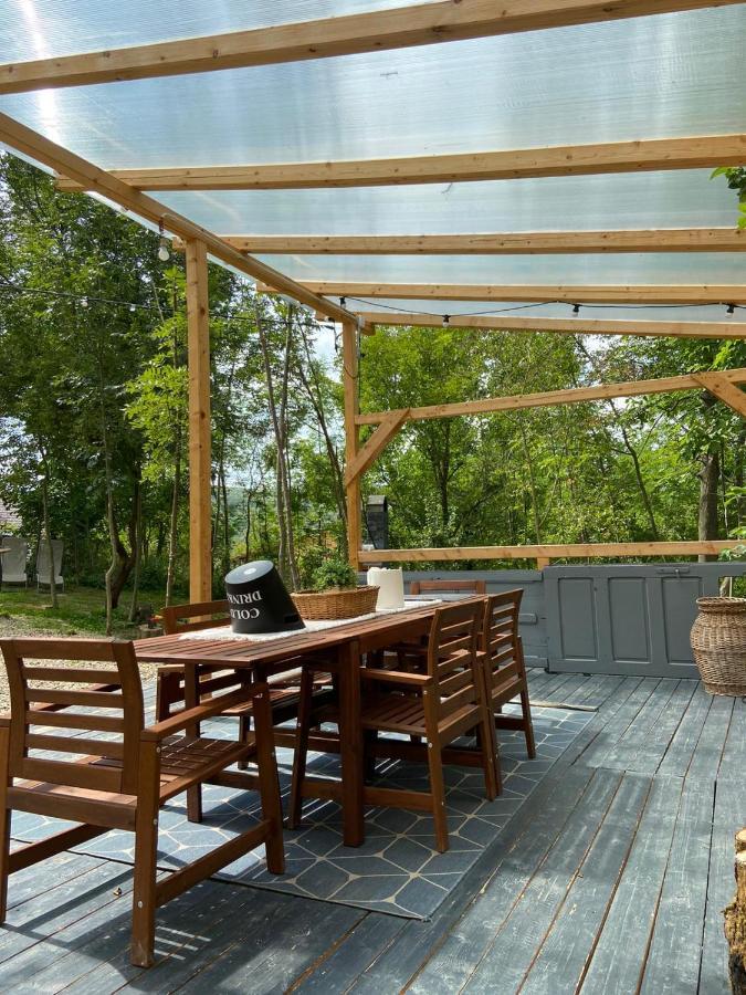 Loku' Villa Varbilau Ngoại thất bức ảnh