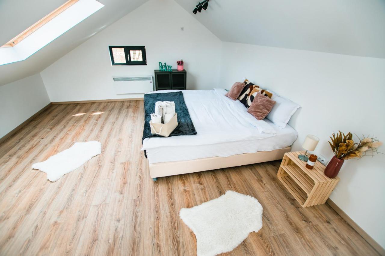 Loku' Villa Varbilau Ngoại thất bức ảnh