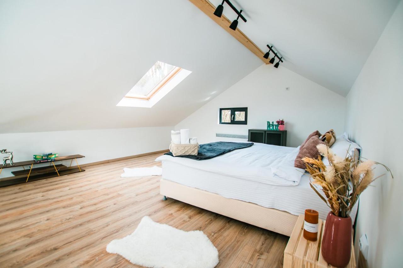Loku' Villa Varbilau Ngoại thất bức ảnh